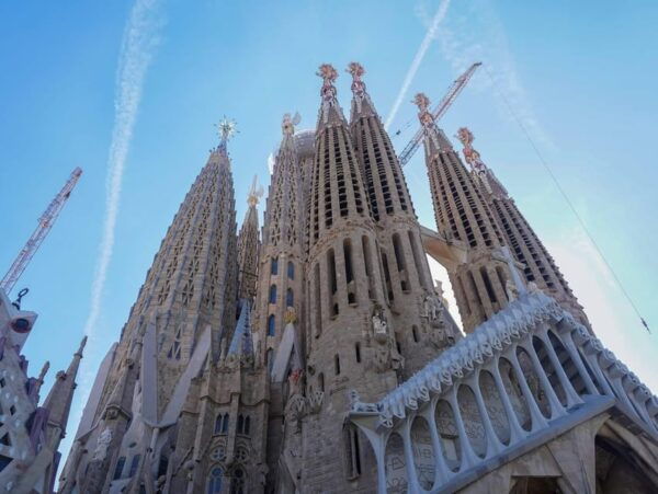 Barcelona: Sagrada Familia and Park Güell Tour - Starting Locations