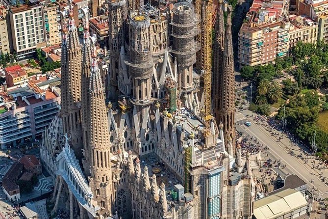 Barcelona : Sagrada Familia Guided Tour - Common Questions