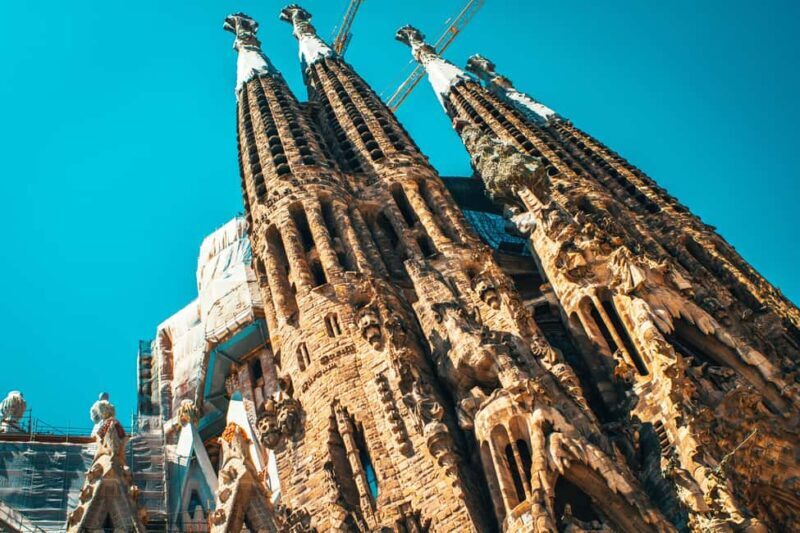Barcelona: Sagrada Familia Guided Tour with Tickets - The Authentic Touch