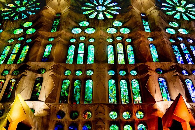 Barcelona Sagrada Familia Guided Visit With Optional Extras. - FAQs