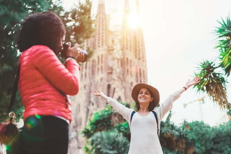 Barcelona: Sagrada Familia Photoshoot - The Sum Up