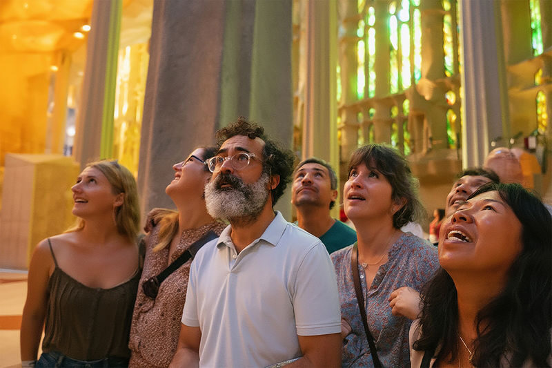 Barcelona Sagrada Familia Private Skip-the-Line Tour - Private tour or small group? Check the package label