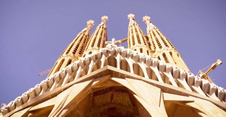 Barcelona: Sagrada Familia Skip-the-Line Guided Tour - Experience Highlights