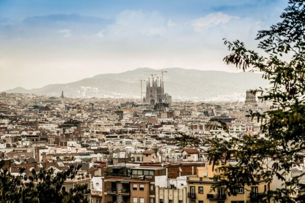 Barcelona: Sagrada Família Skip the Line Tour & Entry Ticket - The Sum Up