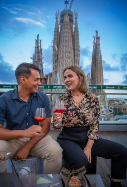 Barcelona: Sagrada Familia Tour With Optional Extras - Booking and Important Details