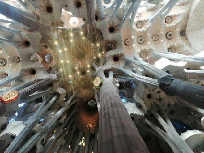 Barcelona: Sagrada Família Tour With Optional Tower Access - Frequently Asked Questions