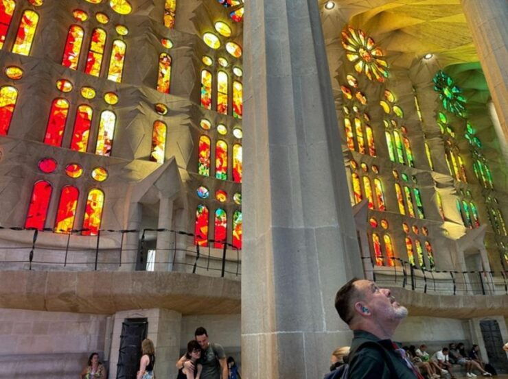 Barcelona: Sagrada Família Tour With Skip-The-Line Access - Experience Highlights