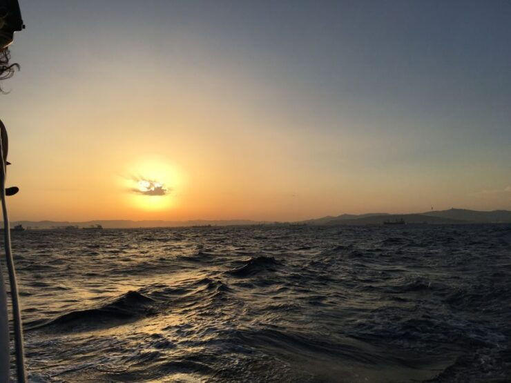 Barcelona: Sailing Experience, Excursions Lasting 2h - Stunning Views and Atmosphere