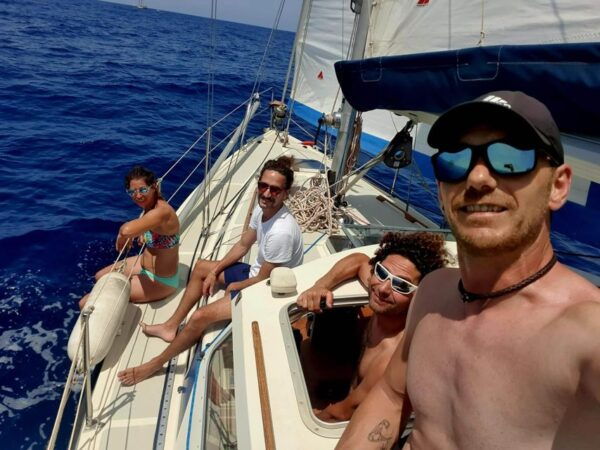 Barcelona: Sailing Experience, Excursions Lasting 2h - Frequently Asked Questions