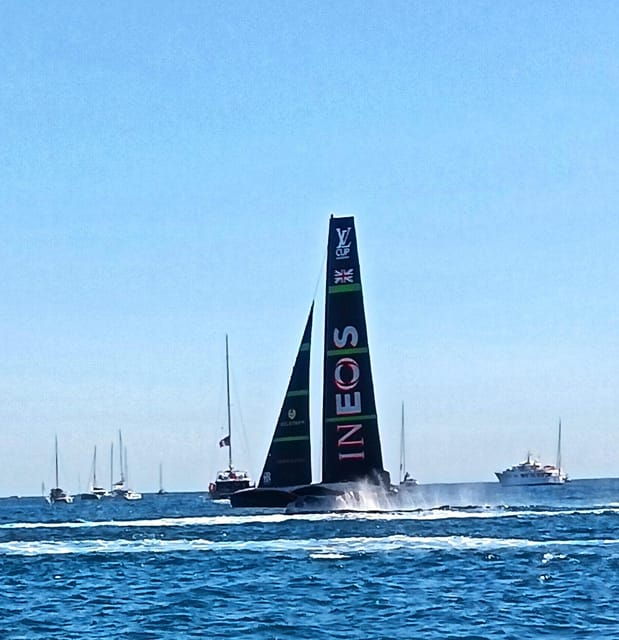 Barcelona: Sailing Tour - Itinerary and Experience