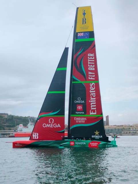 Barcelona: Sailing Tour - Meeting Point and Accessibility