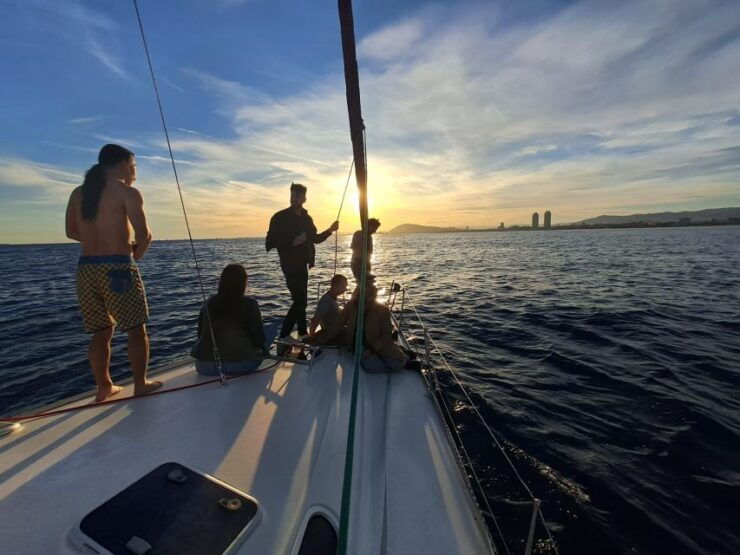 Barcelona: Sailing Tours With Drinks and Appetizers. - Pricing and Duration