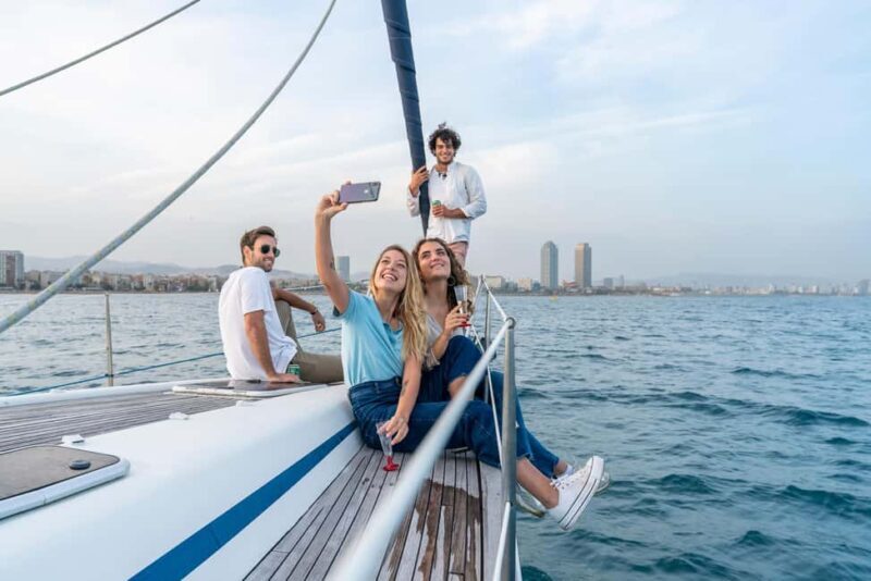 Barcelona: Sailing trip 1 hour, private boat with open bar - Why You Might Love This Experience