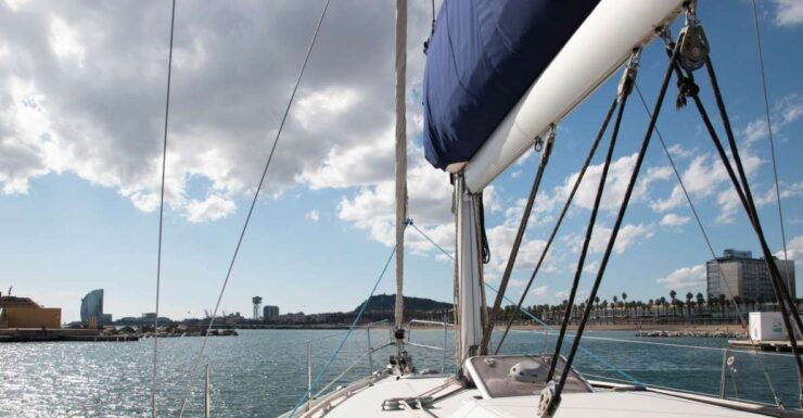 Barcelona: Sailing Trip With Brunch - Activity Details