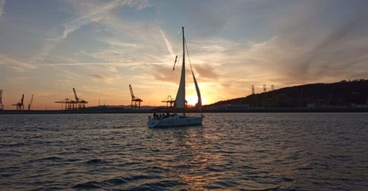 Barcelona; Sailing Trip With Cava, Tapas and Swim - Good To Know