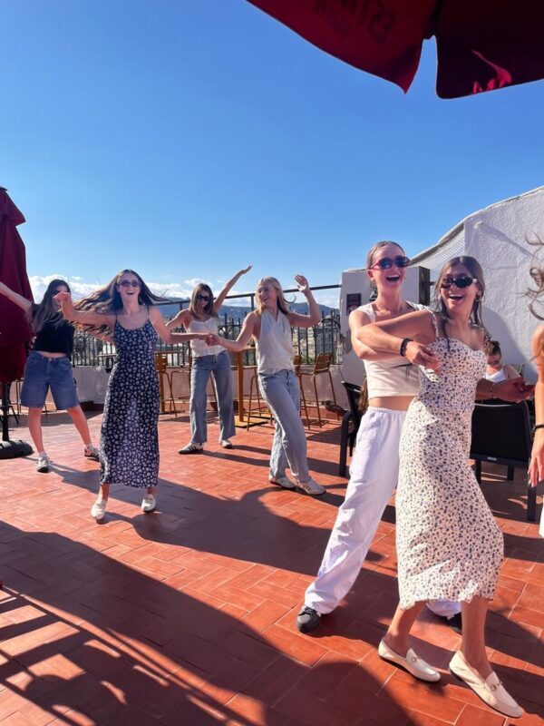 Barcelona Sangria and Salsa Dancing Experience - Sangria, snacks, and a slower pace between steps