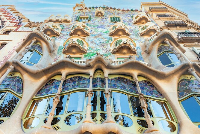 Barcelona Scavenger Hunt and Sights Self-Guided Tour - Cancellation Policy