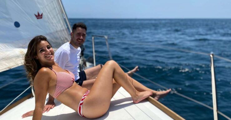 Barcelona: Scenic Sailboat Tour With Snacks and Drinks - Experience Highlights