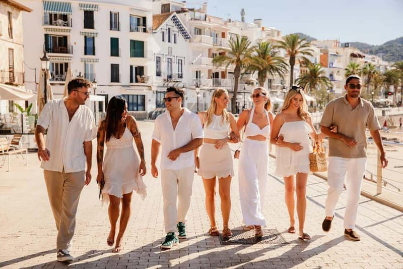 Barcelona: Sitges Private Tour with Hotel Pickup - Free Time: Beaches, Strolling, and Shopping