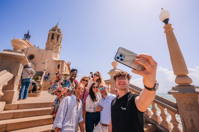 Barcelona: Sitges Sailing Trip, Winery Visit & Walking Tour - Experience Highlights