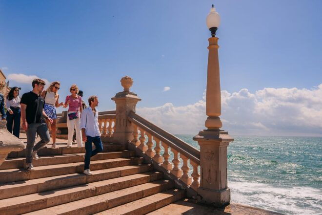 Barcelona: Sitges Sailing Trip, Winery Visit & Walking Tour - Transportation Arrangements