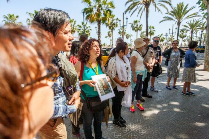 Barcelona: Small Group Picasso Tour With Picasso Museum - Meeting Point and What to Bring