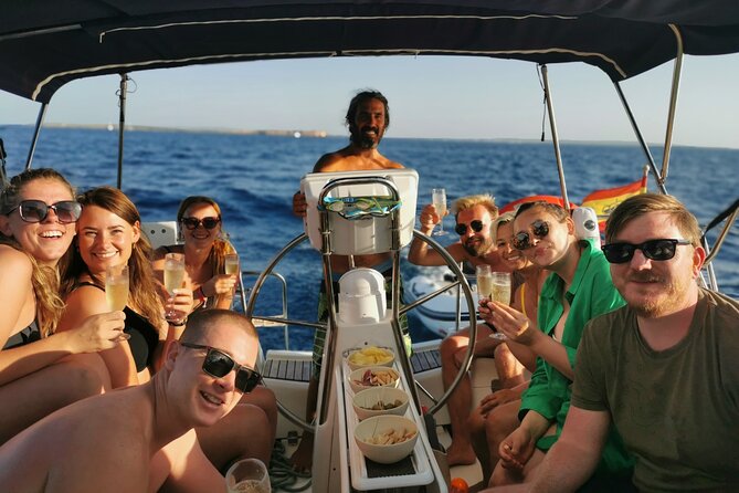 Barcelona Small Group Sailing With Snacks, Drinks and Water Activities - Reviews and Ratings