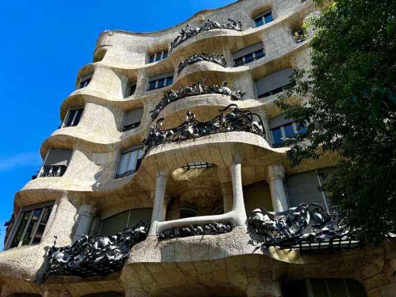 Barcelona Small Group Tapas Tour with 6 Tastings & 3 Drinks - FAQ