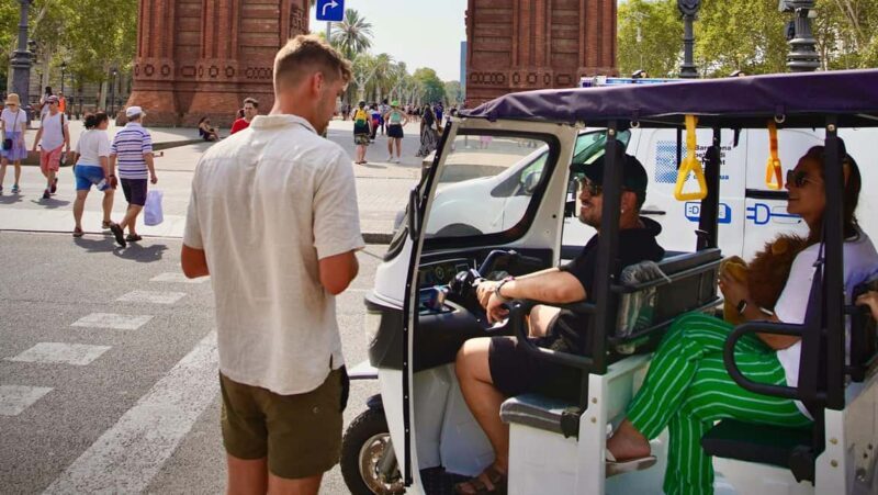 Barcelona: Small Group Tuk Tuk Tour - Good To Know