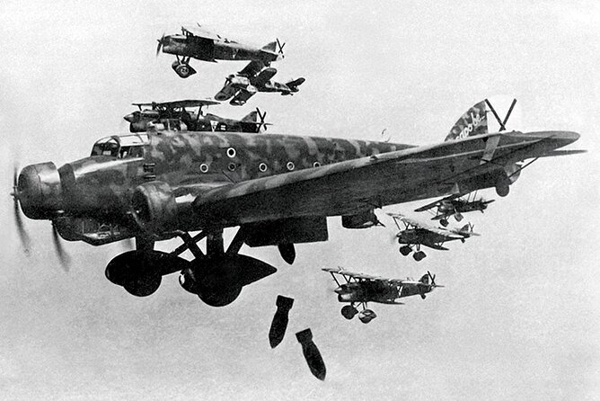 Barcelona: Spanish Civil War History Private Walking Tour - Tour Highlights
