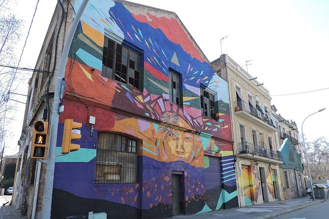 Barcelona Street Art Graffitti Bicycle Tour - What To Expect
