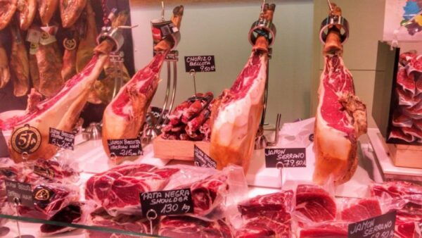 Barcelona: Street Food & Sightseeing Tour With Local Market - Important Information