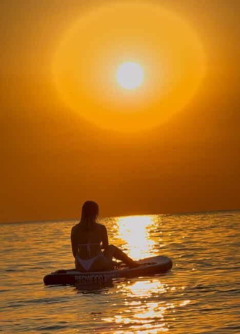 Barcelona: Sunrise Paddleboarding Tour w/Photos & Breakfast - Practical Tips for Your Paddleboarding Morning