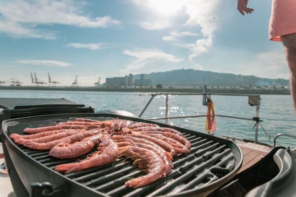 Barcelona: Sunset and Midday Sailing on a Classic Ketch Boat - Customer Reviews and Testimonials