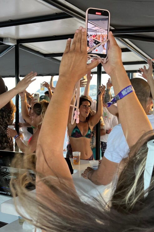 Barcelona: Sunset Boat Party With Pre-Party, Drinks & Snacks - Good To Know