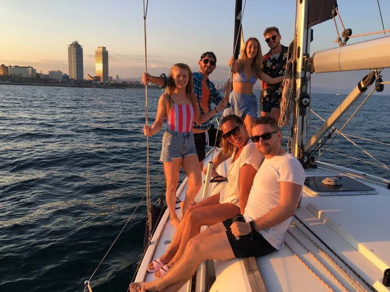 Barcelona: Sunset Boat Trip with Cava Wine and Snacks - Who This Tour Is Best For