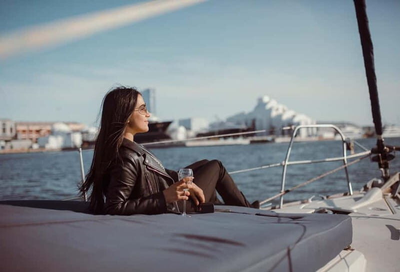 Barcelona: Sunset Boat Trip with Cava Wine and Snacks - Frequently Asked Questions