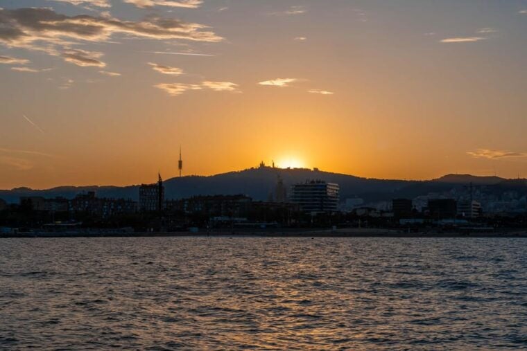 Barcelona: Sunset Catamaran Cruise With Wine and Tapas - Exploring the Itinerary
