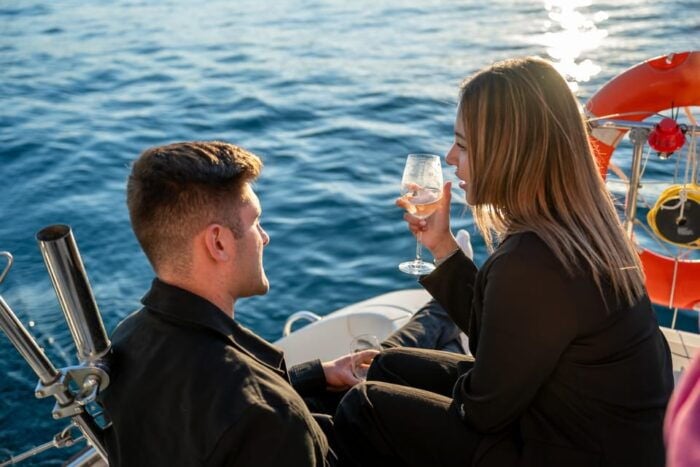 Barcelona: Sunset Catamaran Cruise With Wine and Tapas - Exceptional Customer Reviews