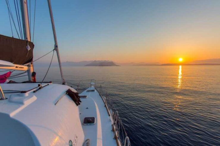 Barcelona: Sunset Catamaran Cruise With Wine and Tapas - Good To Know
