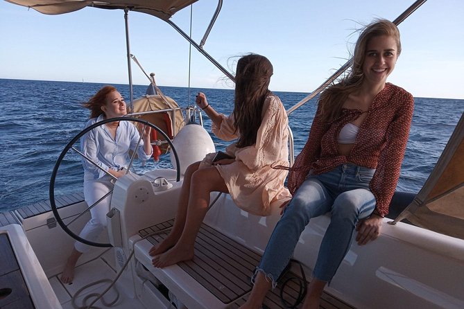 Barcelona Sunset Cruise With Light Snacks and Open Bar - Common Questions