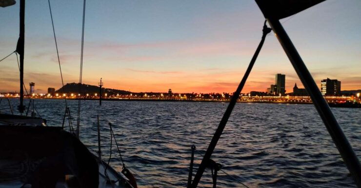 Barcelona: Sunset Cruise With Snacks and Drinks - Highlights