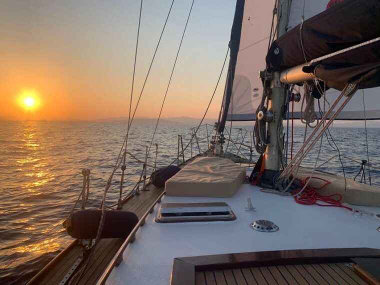 Barcelona: Sunset & Midday Sailing Experience - Scheduling and Availability