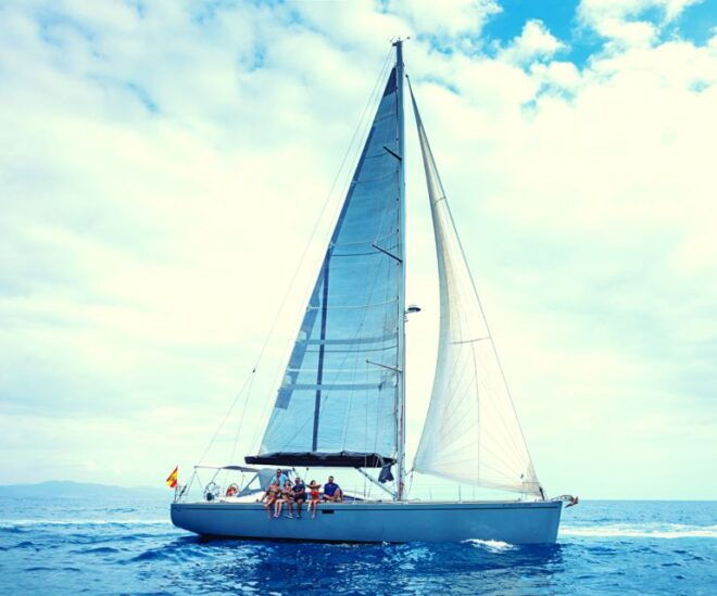 Barcelona: Sunset or Afternoon Yacht Cruise With Drinks - Luxury Amenities and Attentive Service