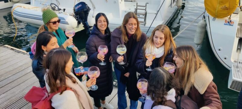 Barcelona: Sunset sail trip, GINTONIC workshop and open bar - FAQs