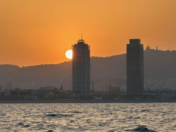 Barcelona: Sunset Sailboat Cruise With Open Bar - Frequently Asked Questions