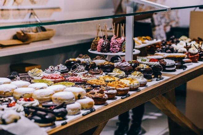 Barcelona: Sweet Tasting & Culture Group Walking Tour - Sweet Treats Included
