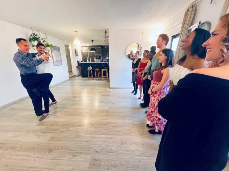 Barcelona: Tango Lesson with Bottomless Drinks - The Authenticity and Cultural Value