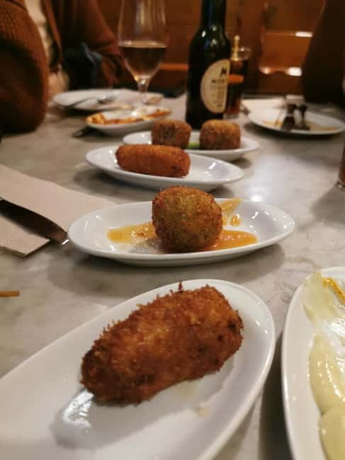 Barcelona: Tapas and Wine at the Hidden Bodegas Experience - Who Will Love This Experience?