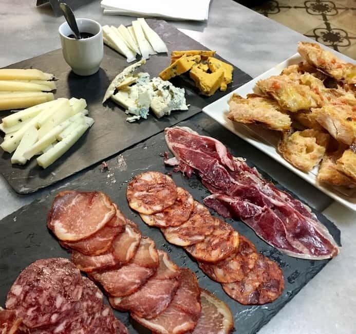 Barcelona: Tapas Crawl full meal & drinks all included - Good To Know